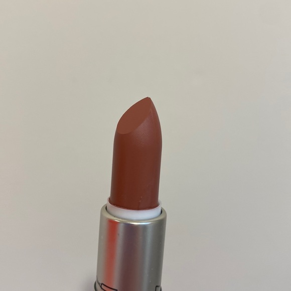 💋Velvet Teddy matte lipstick - Picture 4 of 6
